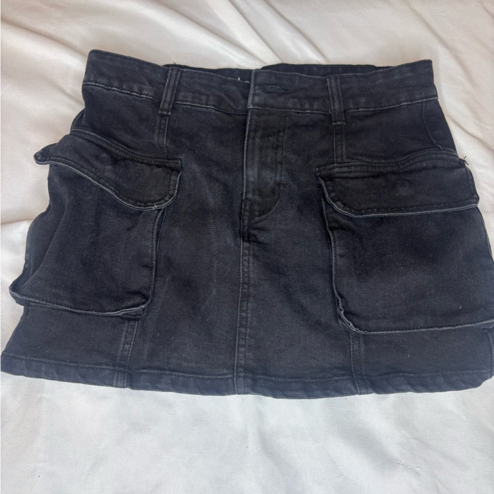 NeverNow Black Denim Skirt with front pockets y2k size small